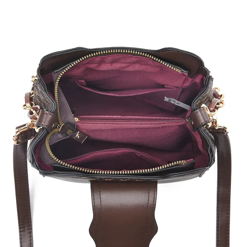 Élise &amp; Fils – Charm Bag