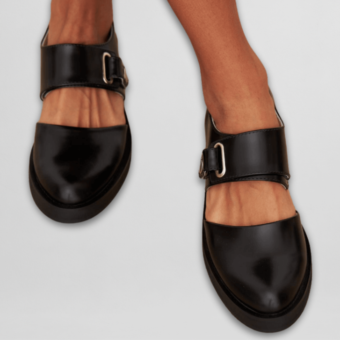 Antonietta | Classic Mary Janes with Adjustable Buckle