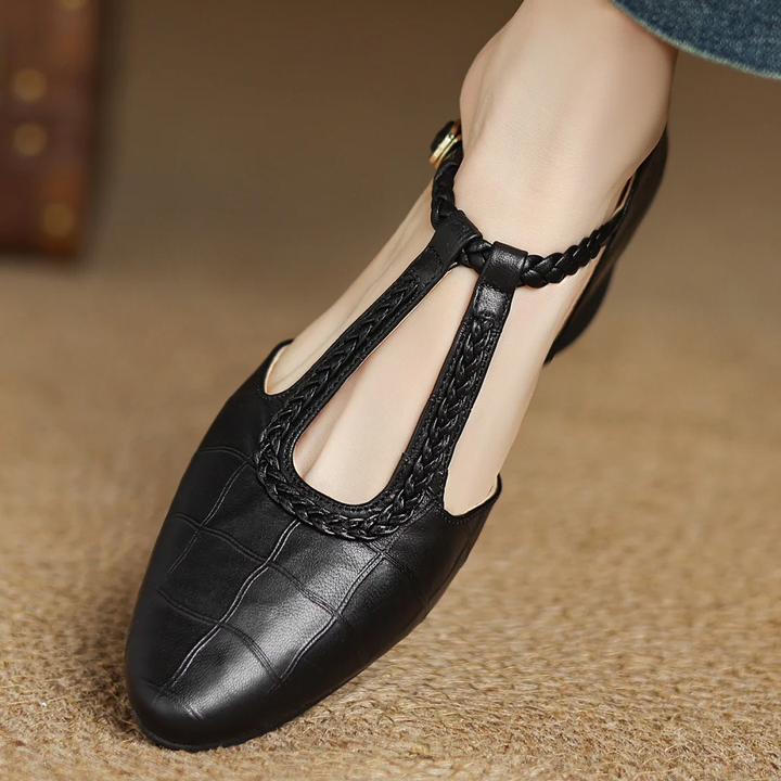 Carla | Classic Mary Janes