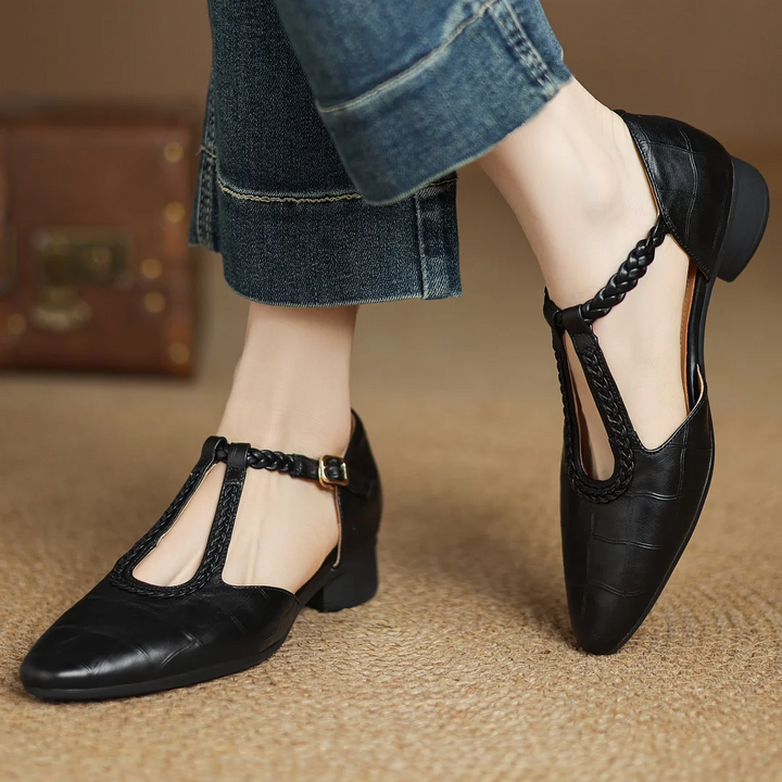 Carla | Classic Mary Janes